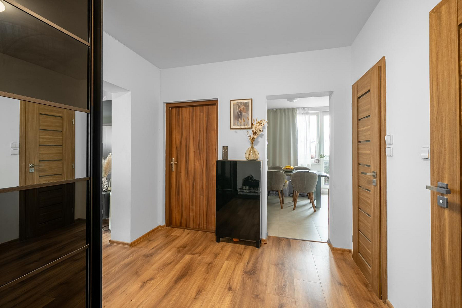Pronájem bytu 3+1 70 m² – pohled 4