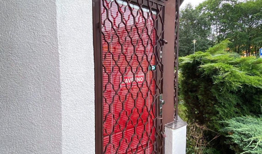 Pronájem obchodních prostor 17 m², Most – náhled fotky 6
