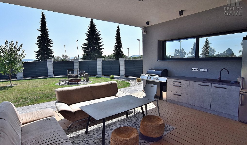 Prodej domu 134 m² s pozemkem 747 m², Krupka – náhled fotky 8