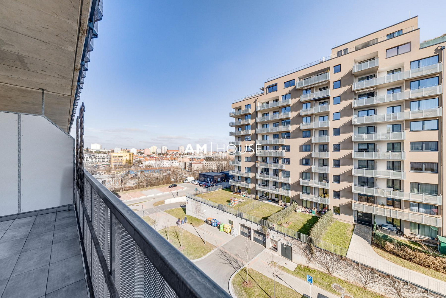Pronájem bytu 3+kk 85 m² — photo 3