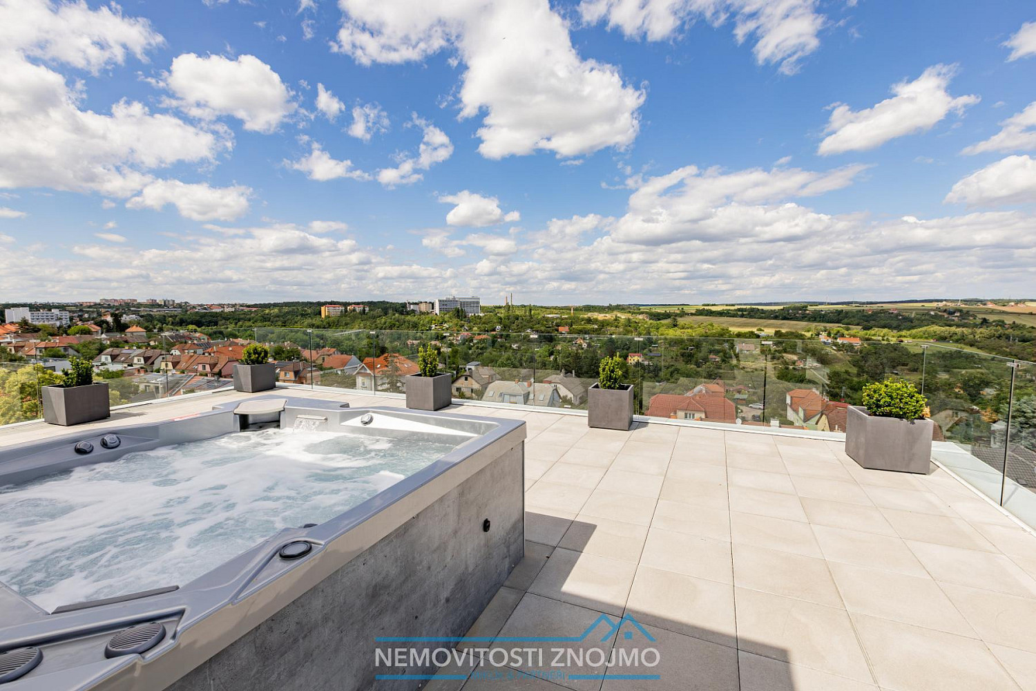 Prodej bytu atypického 235 m² – fotografie 3