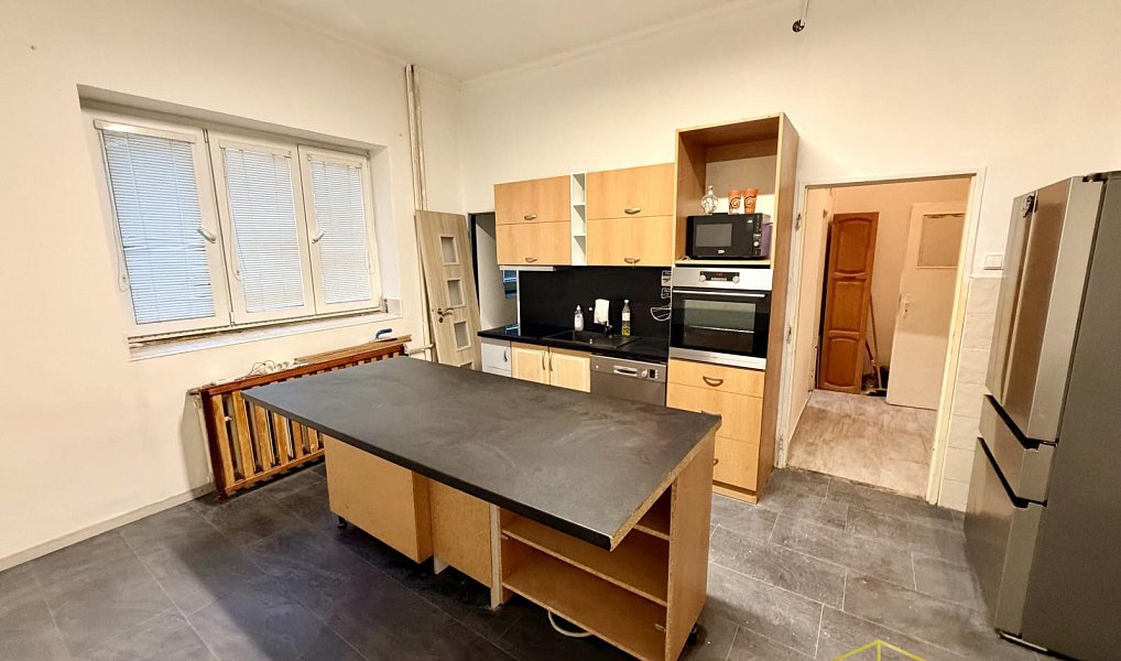 Prodej domu 150 m² s pozemkem 130 m², Dubí – náhled fotky 2
