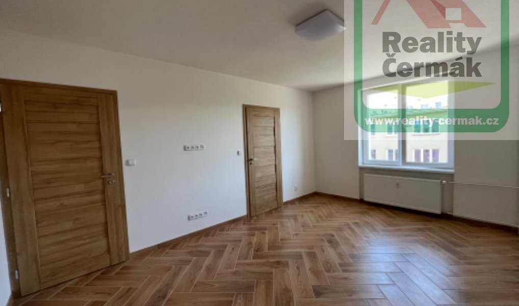 Pronájem bytu 1+1 38 m², Domažlice – náhled fotky 9