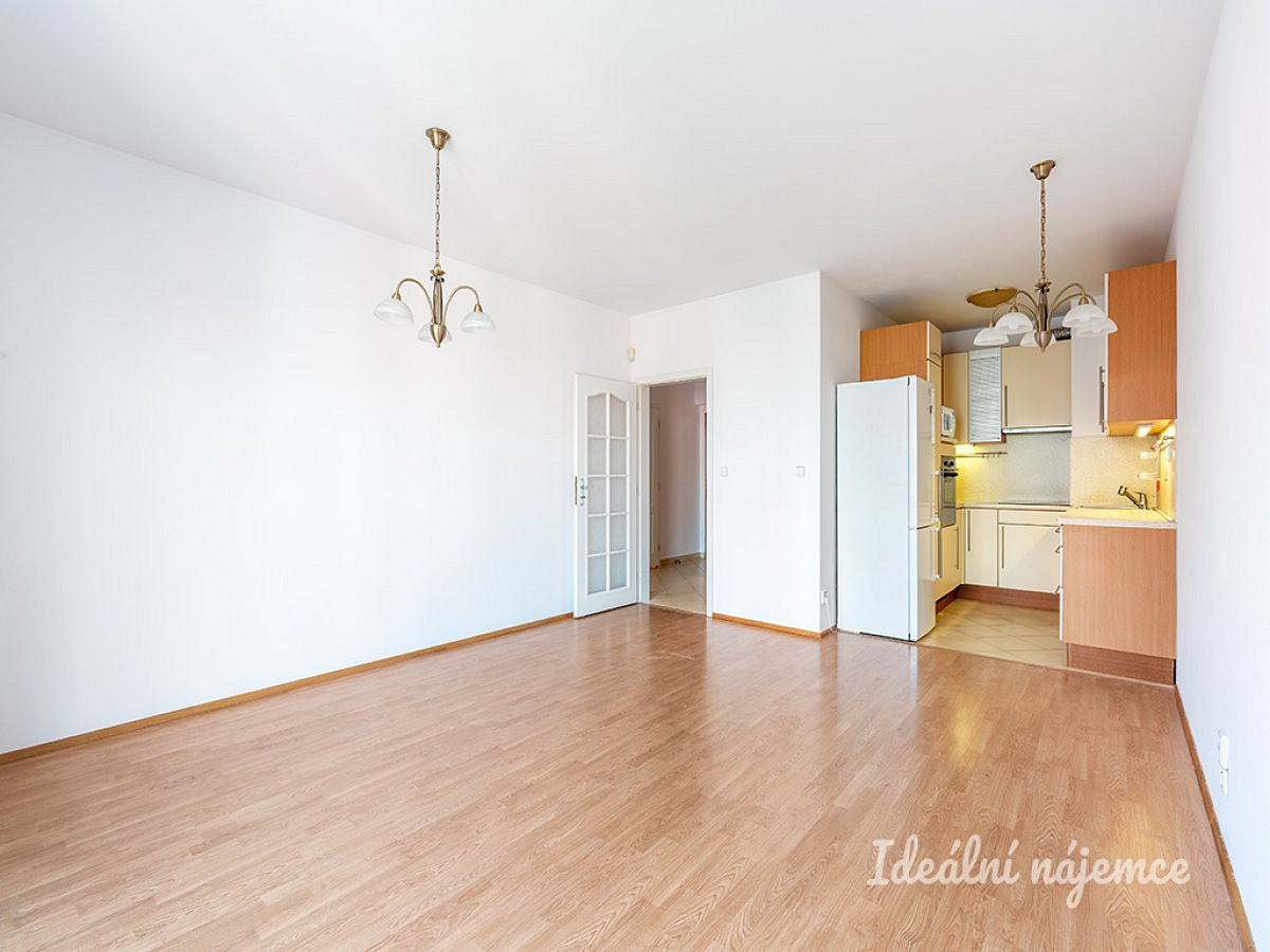 Pronájem bytu 2+kk 52 m² – fotografie 4
