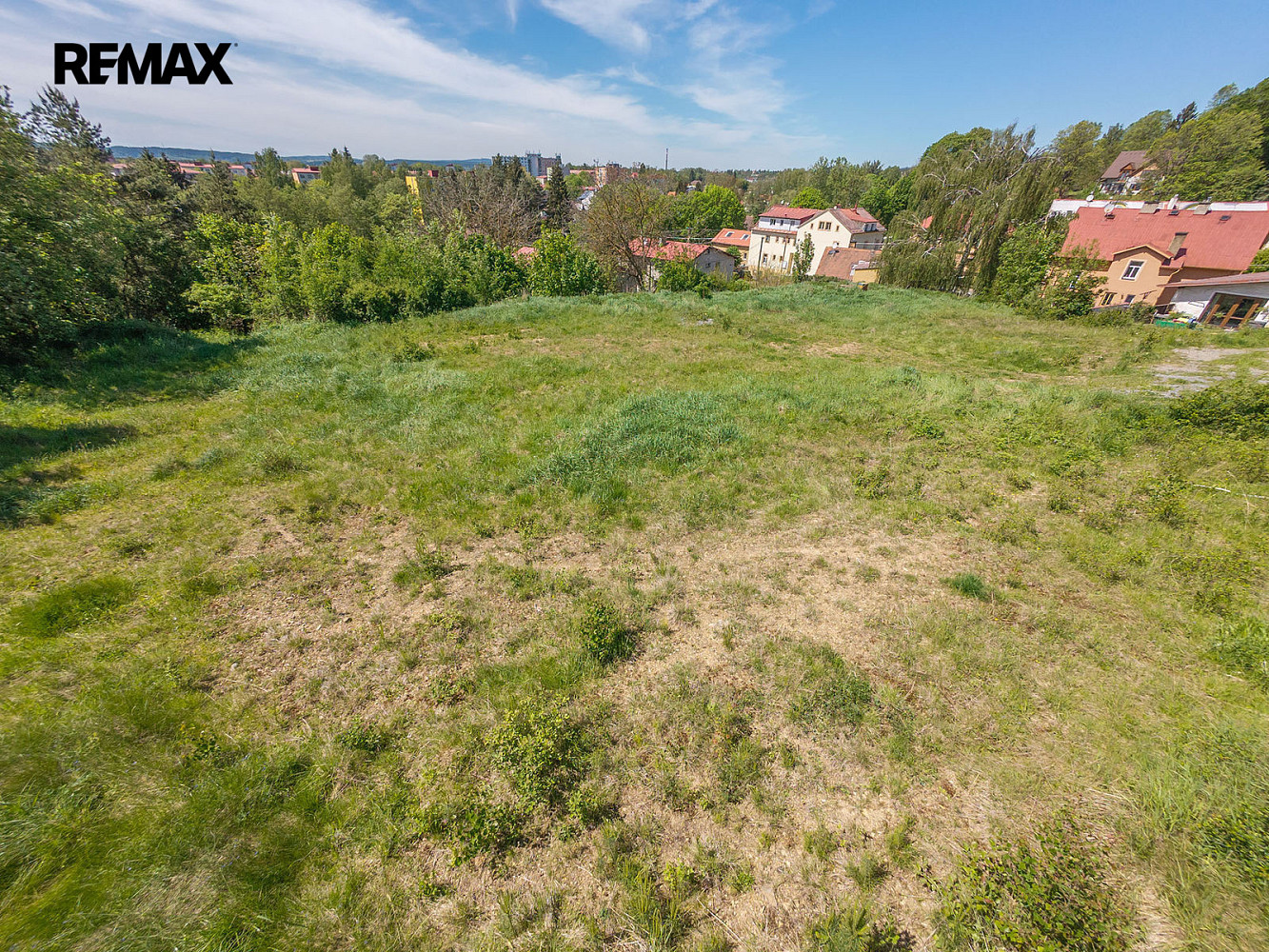 Prodej stavebního pozemku 2 049 m²