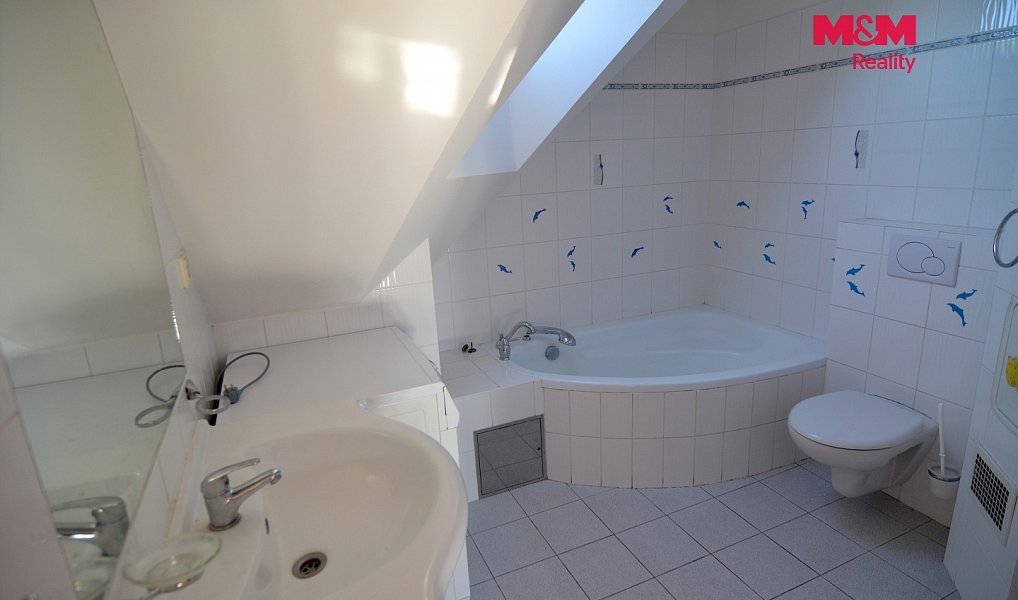 Pronájem kanceláře 162 m², Praha – náhled fotky 10