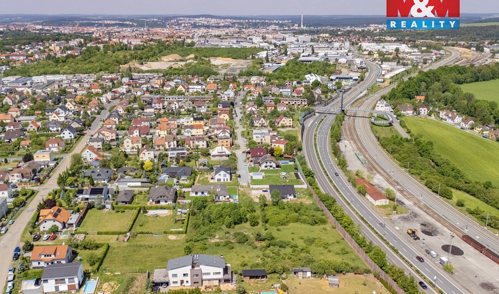 Prodej stavebního pozemku 703 m², Plzeň – náhled fotky 10