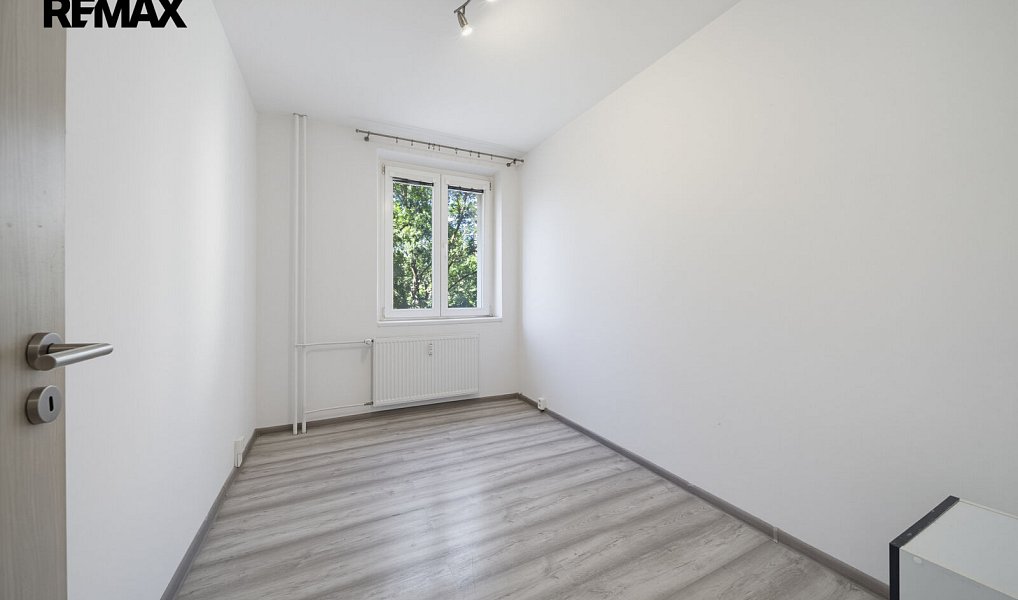 Prodej bytu 4+1 77 m², Chomutov – náhled fotky 12