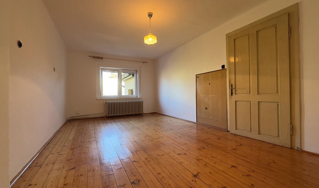 Prodej domu 247 m² s pozemkem 1 094 m², Pelhřimov – náhled fotky 14