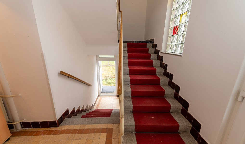 Prodej domu 248 m² s pozemkem 548 m², Strakonice – náhled fotky 2