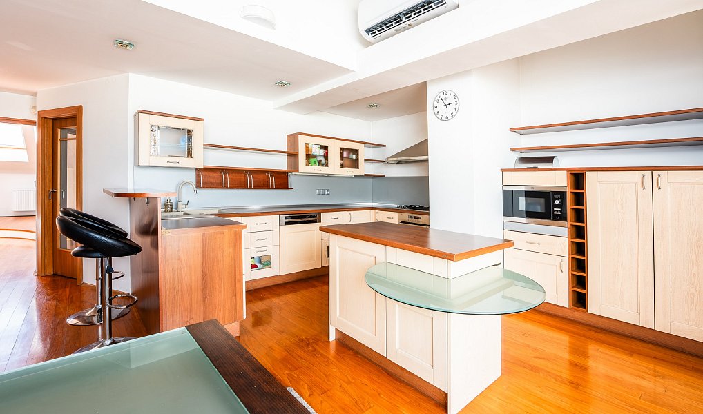 Prodej bytu 4+kk 169 m², Brno – náhled fotky 9