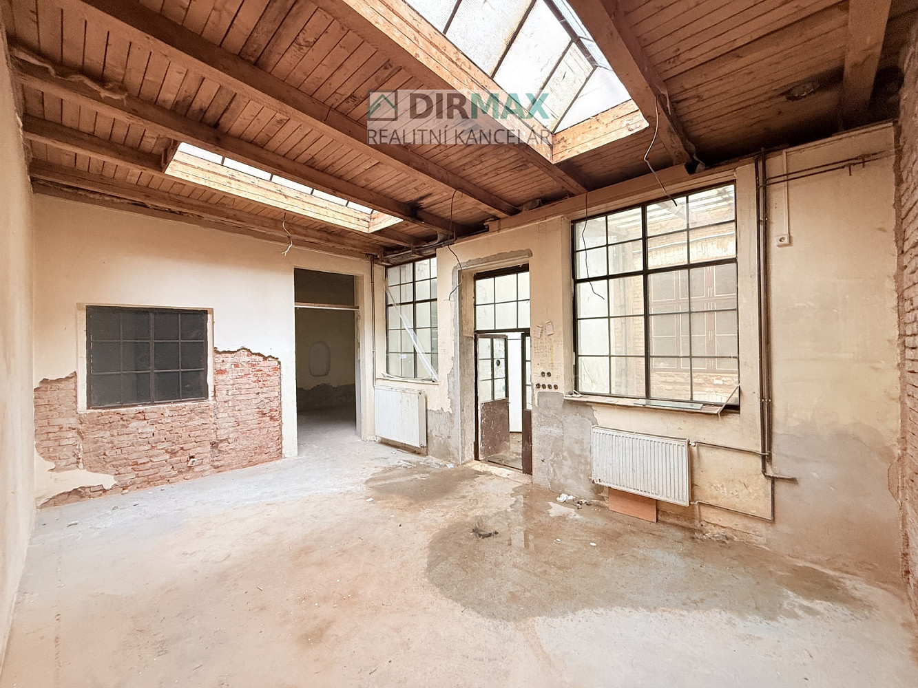 Pronájem komerčního objektu (jiného typu) 80 m² – fotografie 3