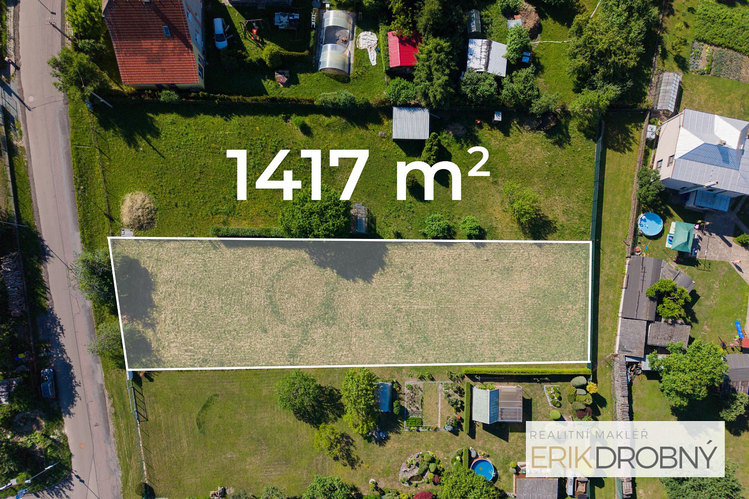 Prodej stavebního pozemku 1 417 m²