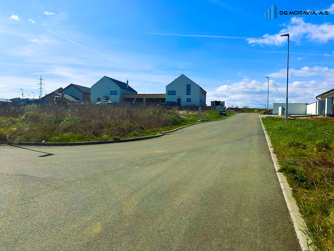 Prodej stavebního pozemku 674 m² – pohled 5
