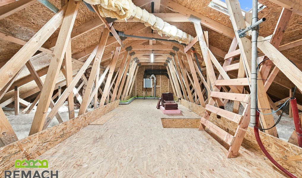 Prodej domu 196 m² s pozemkem 526 m², Drslavice – náhled fotky 8