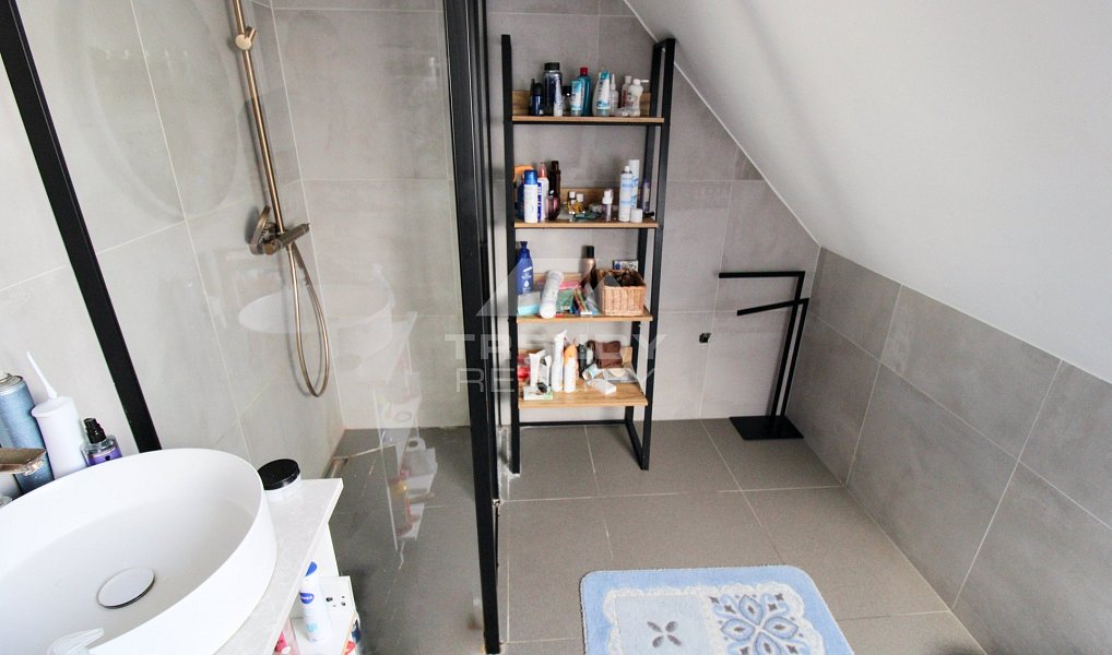 Prodej domu 306 m² s pozemkem 634 m², Plzeň – náhled fotky 19