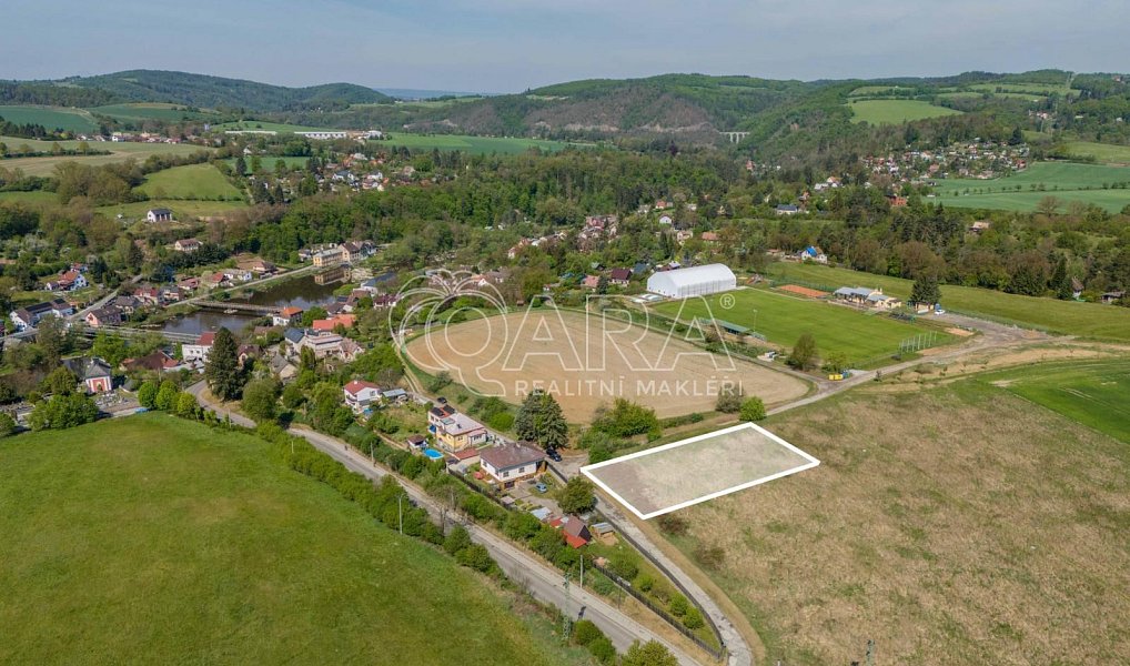Prodej stavebního pozemku 1 676 m², Kamenný Přívoz – náhled fotky 2