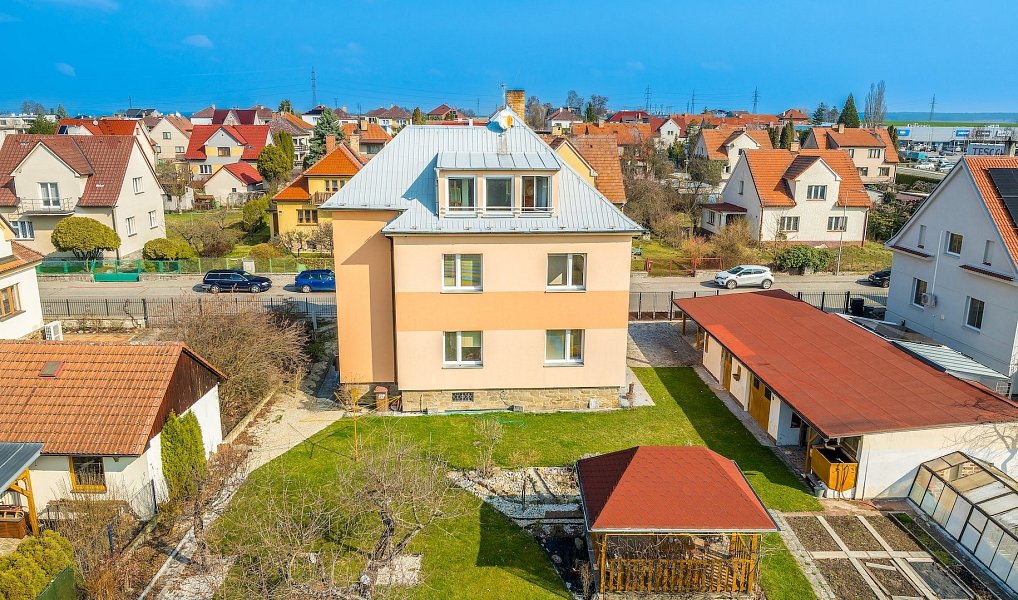 Prodej domu 216 m² s pozemkem 1 311 m², Bechyně – náhled fotky 30