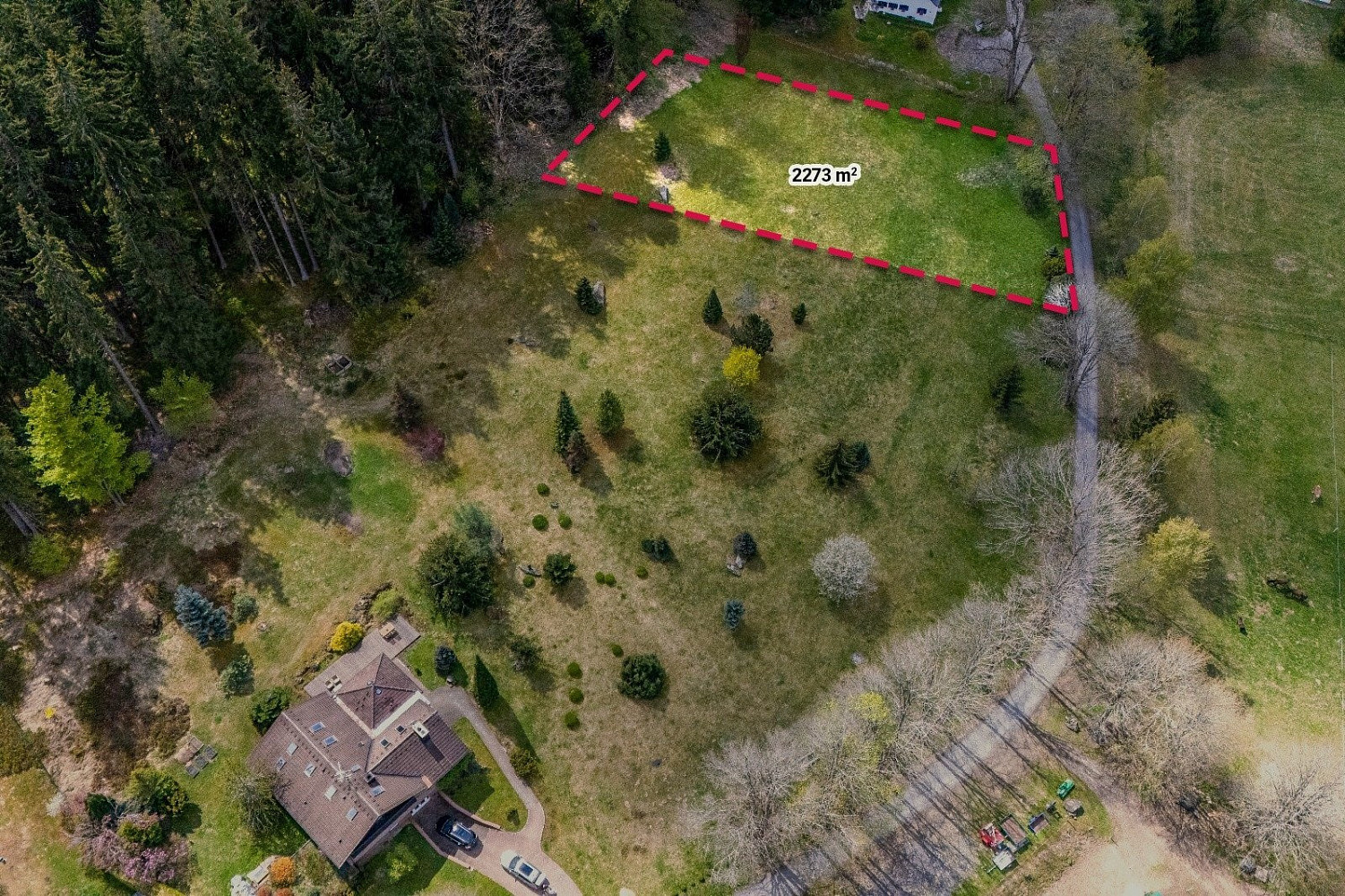 Prodej stavebního pozemku 2 273 m² – fotografie 3