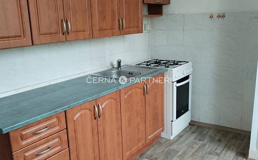 Pronájem bytu 2+1 50 m², Spořická, Chomutov