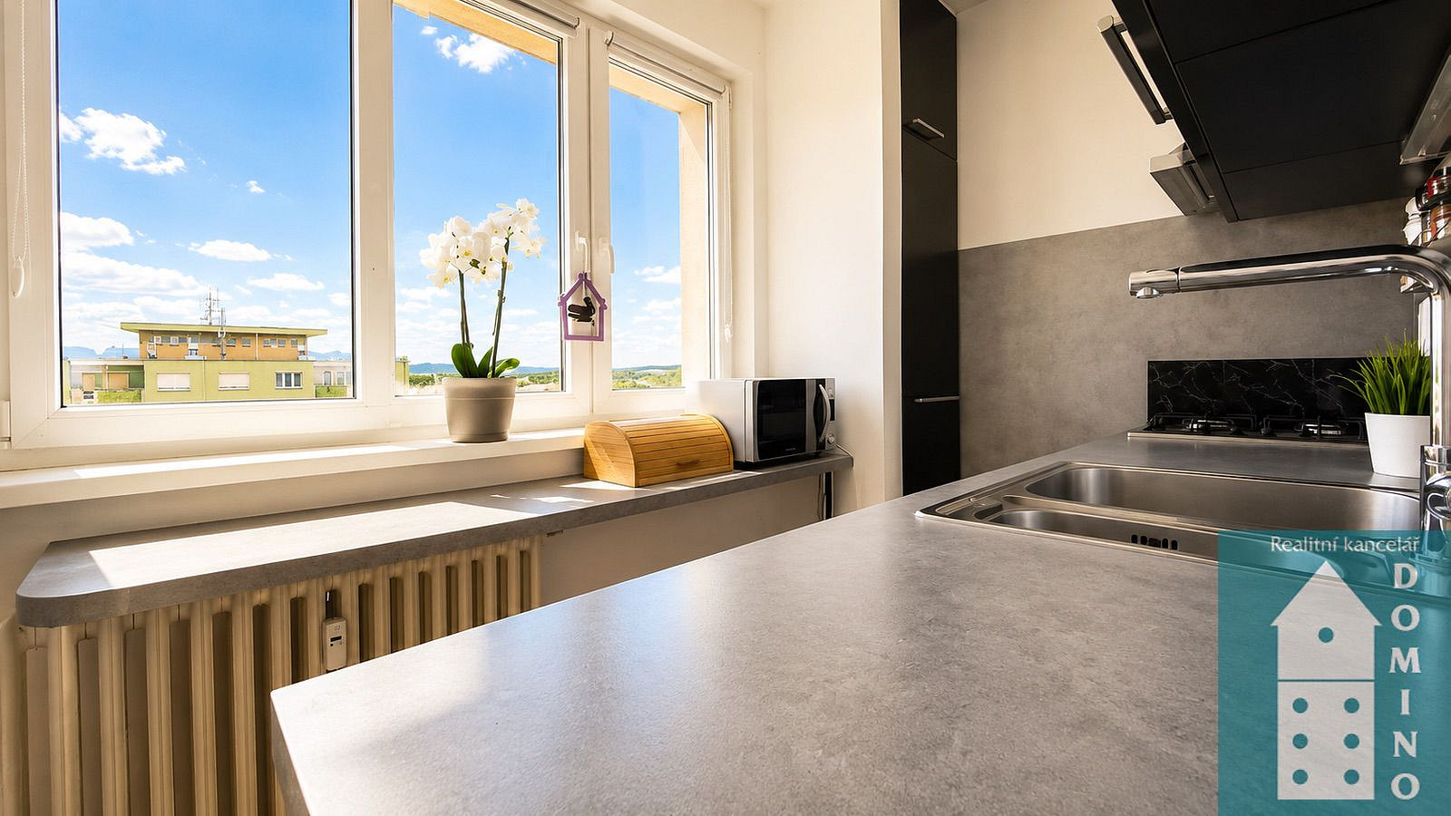 Prodej bytu 2+1 51 m² — photo 2