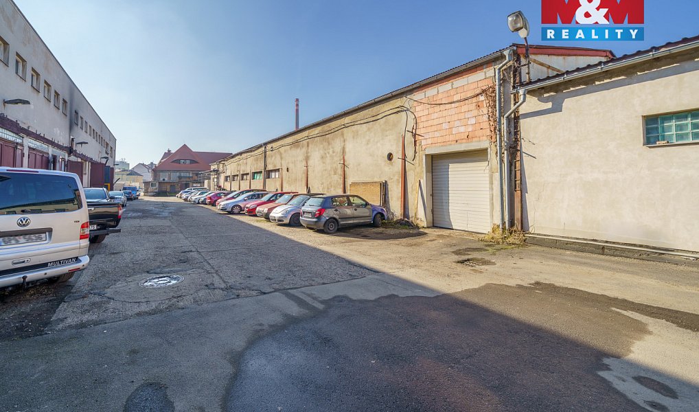 Prodej obchodních prostor 760 m², Teplice – náhled fotky 15