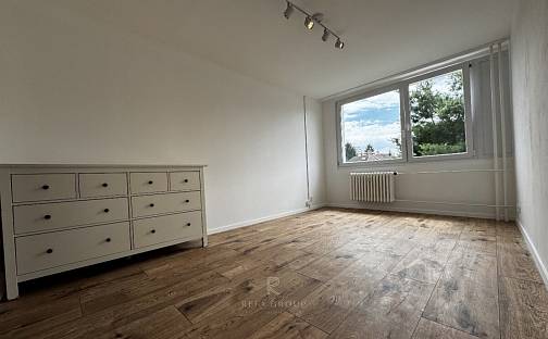 Pronájem bytu 2+kk 44 m², Hronovská, Praha 9 - Letňany