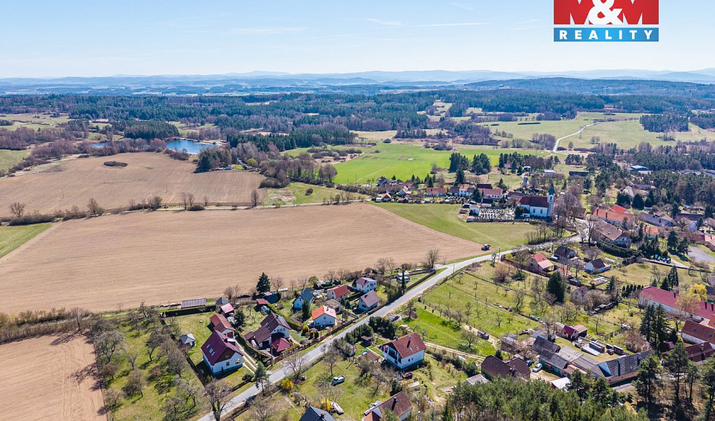 Prodej domu 214 m² s pozemkem 1 876 m², Kvášňovice – náhled fotky 22