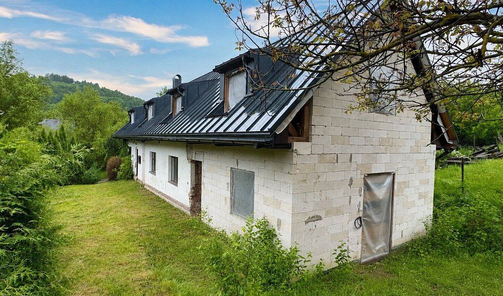 Prodej domu 205 m² s pozemkem 1 022 m², Loučná nad Desnou – náhled fotky 2