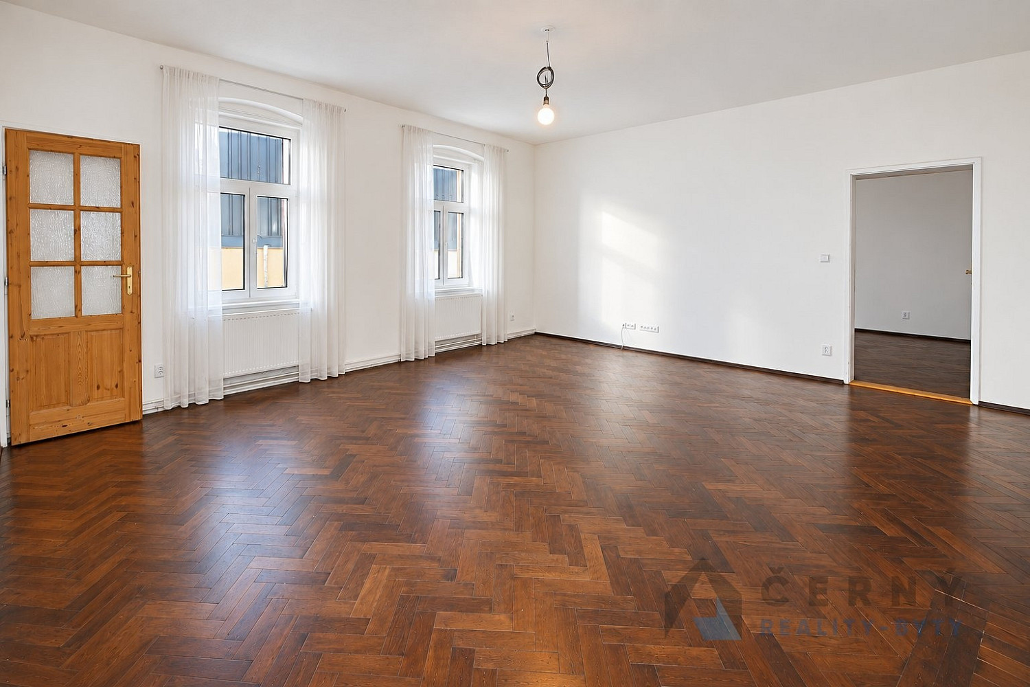 Pronájem bytu 3+1 110 m² – fotografie 3