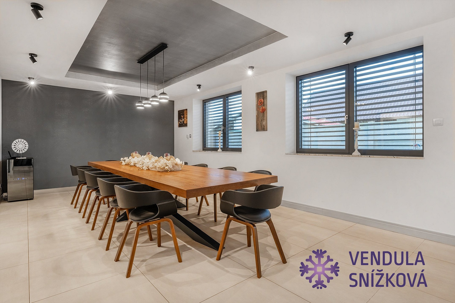 Prodej domu 331 m² s pozemkem 2 557 m² – fotografie 3