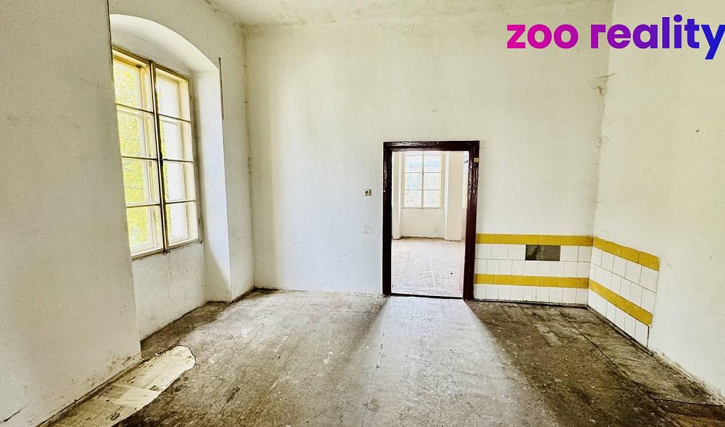 Prodej domu 360 m² s pozemkem 584 m², Rožmitál na Šumavě – náhled fotky 3
