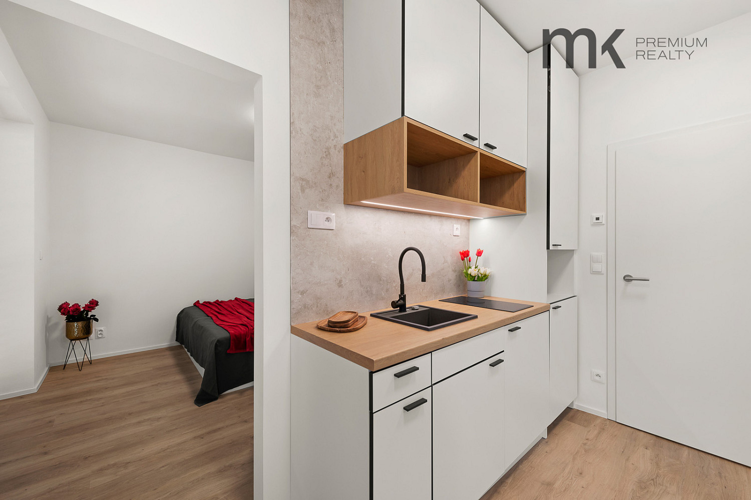 Pronájem bytu 1+1 32 m² – fotografie 2
