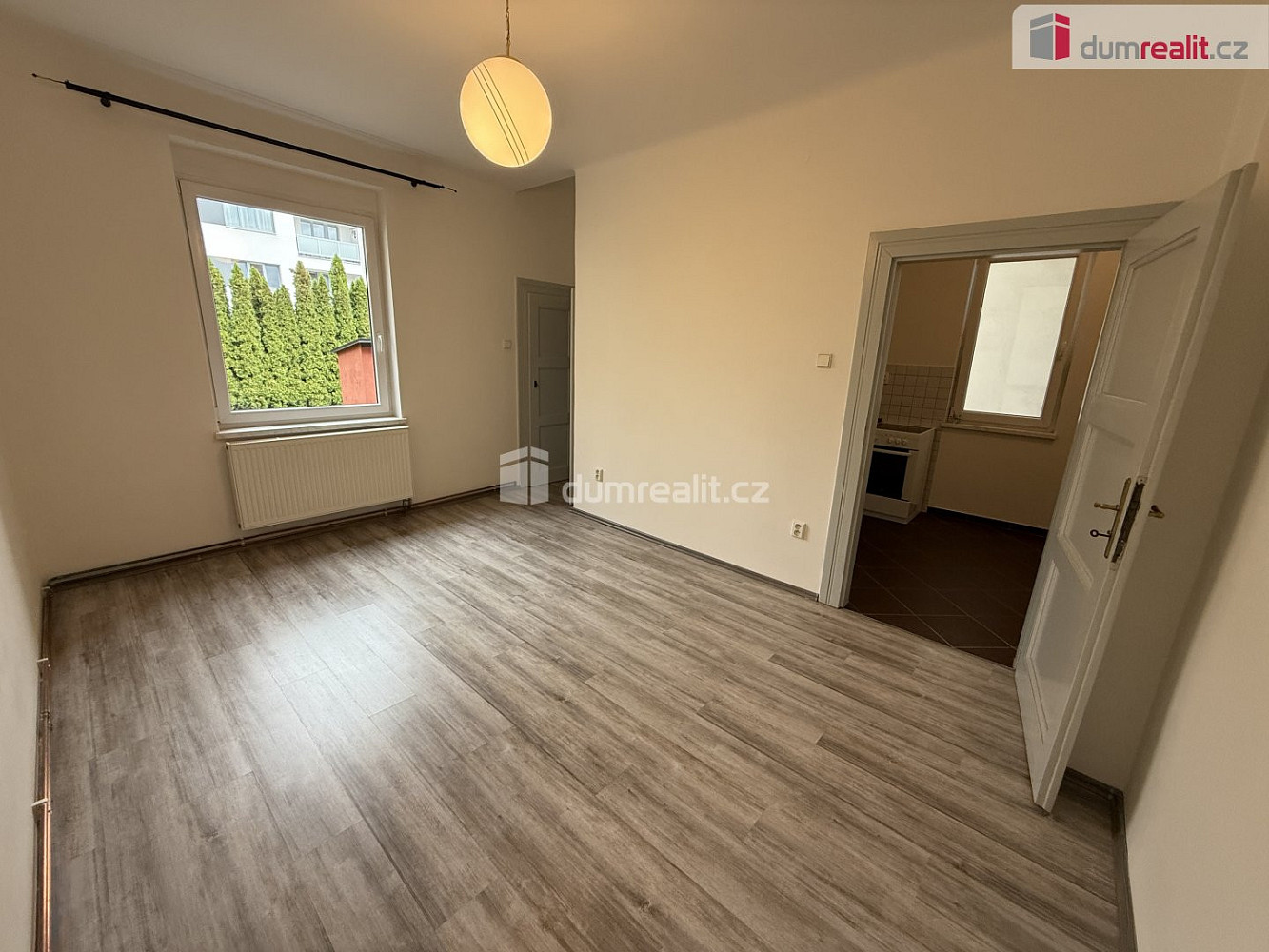 Pronájem bytu 2+1 58 m² – fotografie 4