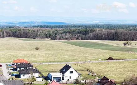 Prodej stavebního pozemku 1 053 m², Poběžovice u Holic