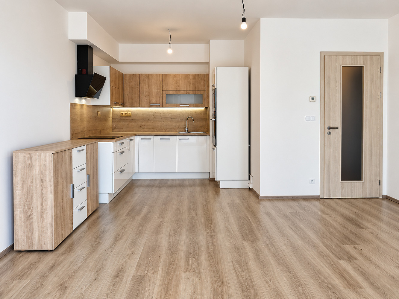 Pronájem bytu 2+kk 54 m² – fotografie 3