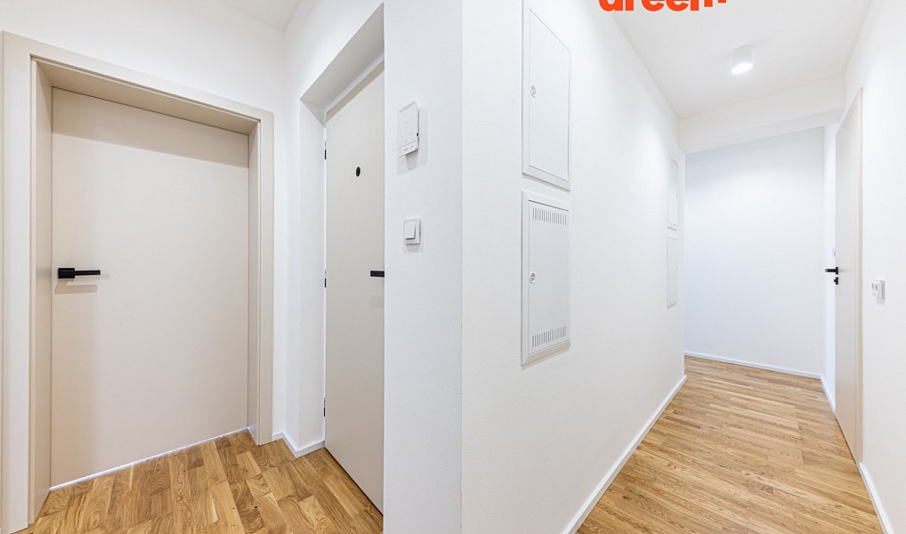 Prodej bytu 4+kk 67 m², Praha – náhled fotky 5