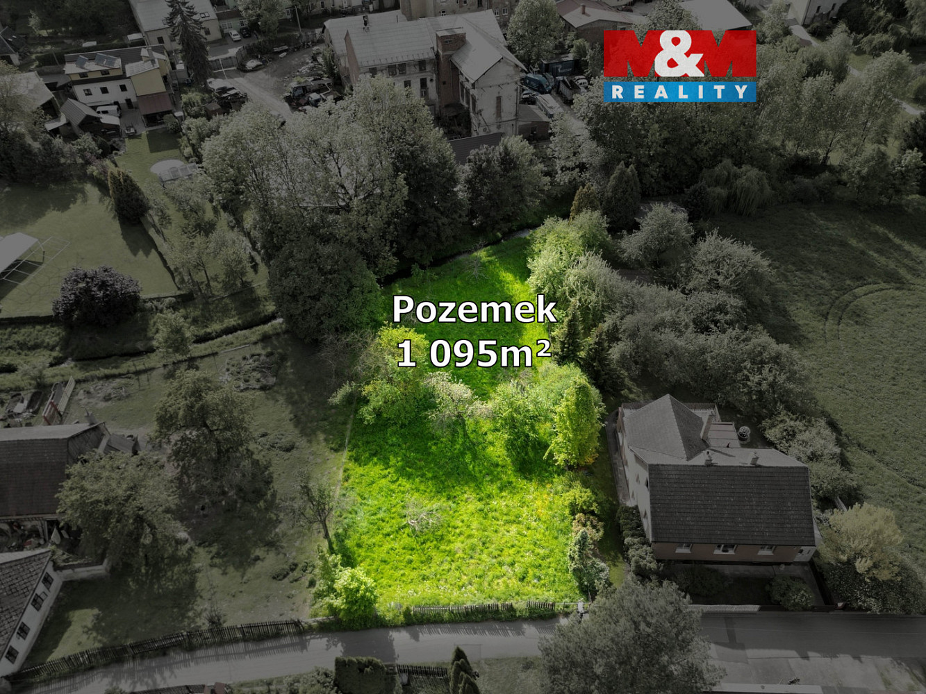 Prodej stavebního pozemku 1 095 m²
