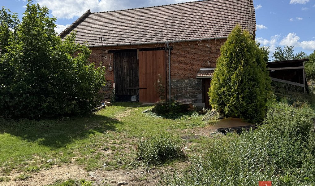 Prodej domu 250 m² s pozemkem 1 996 m², Plumlov – náhled fotky 7