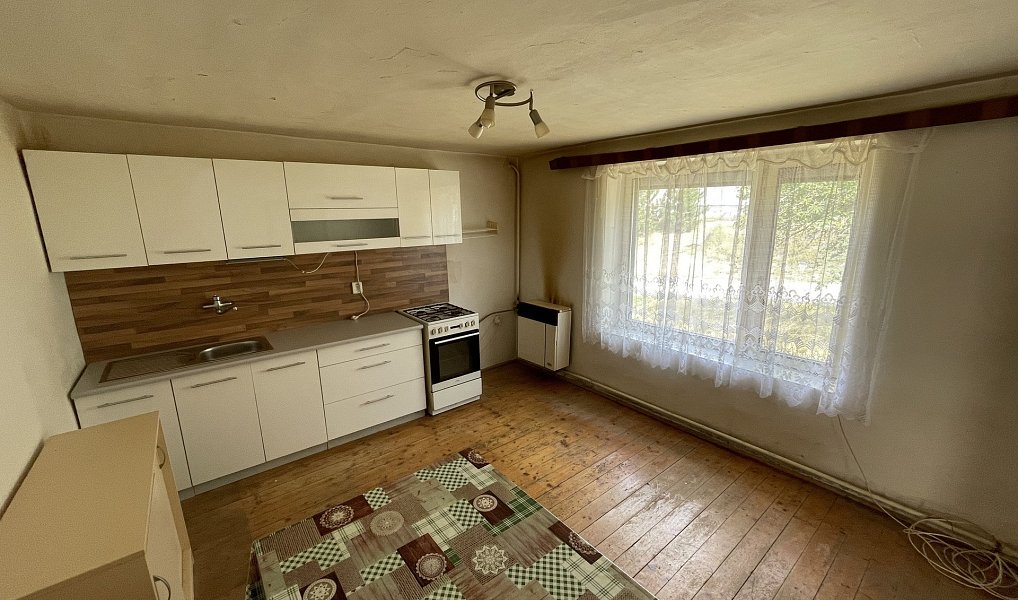 Prodej domu 120 m² s pozemkem 640 m², Strážovice – náhled fotky 9