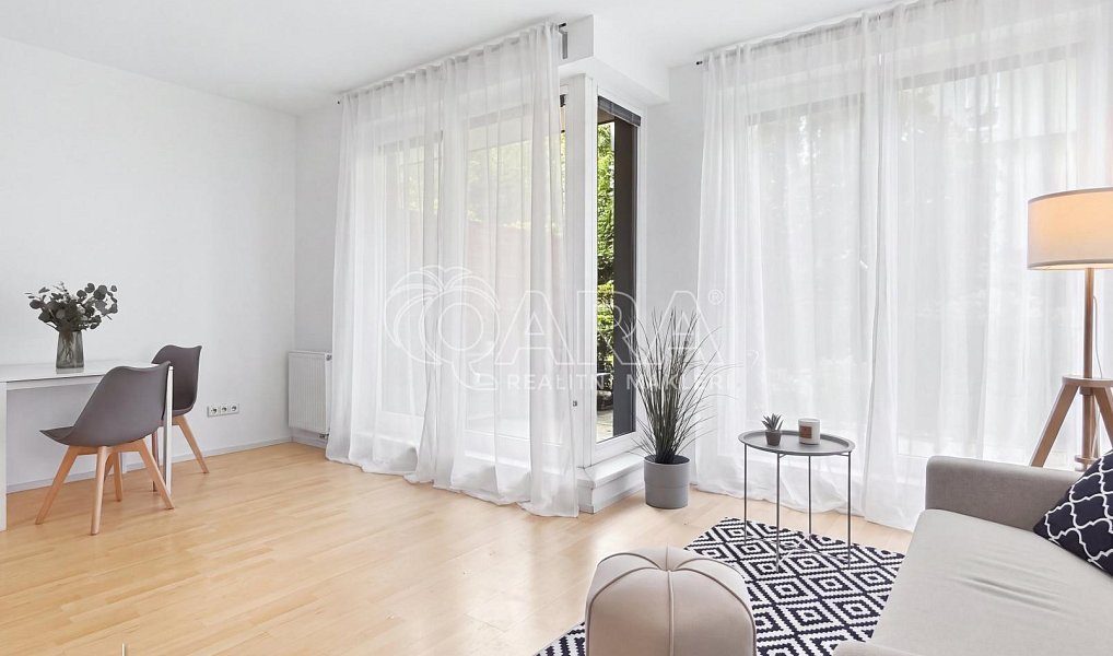 Prodej bytu 2+kk 101 m², Praha – náhled fotky 2