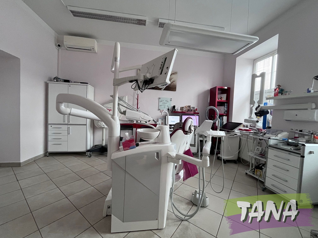 Pronájem komerčního objektu (jiného typu) 80 m² – fotografie 4