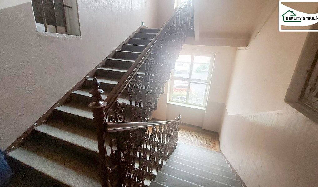 Pronájem bytu 2+1 105 m², Cheb – náhled fotky 13