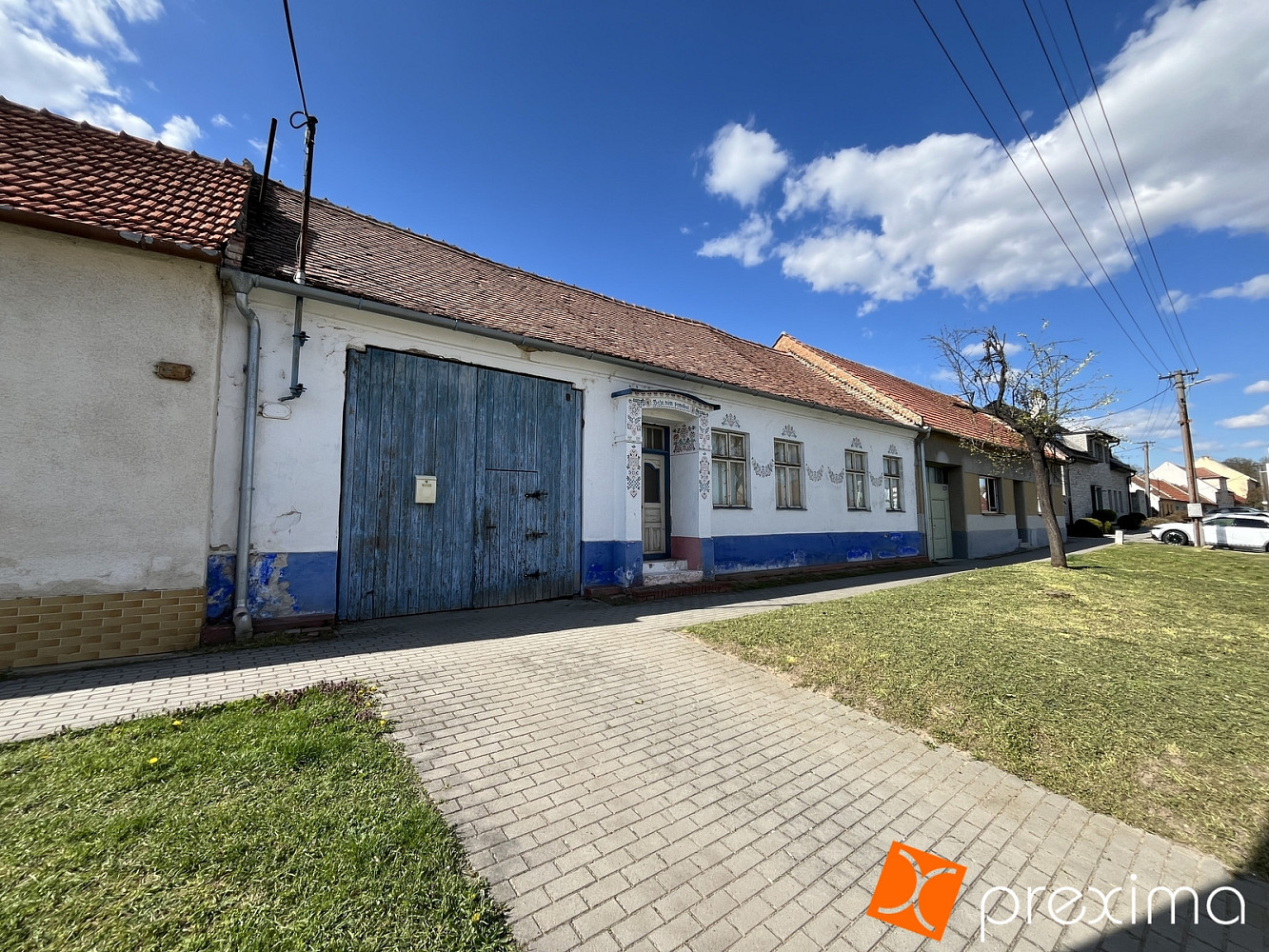 Prodej domu 200 m² s pozemkem 1 353 m²