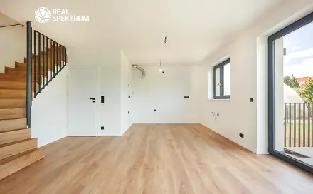 Prodej bytu 4+kk 105 m², Těsnohlídkova, Šlapanice, okres Brno-venkov