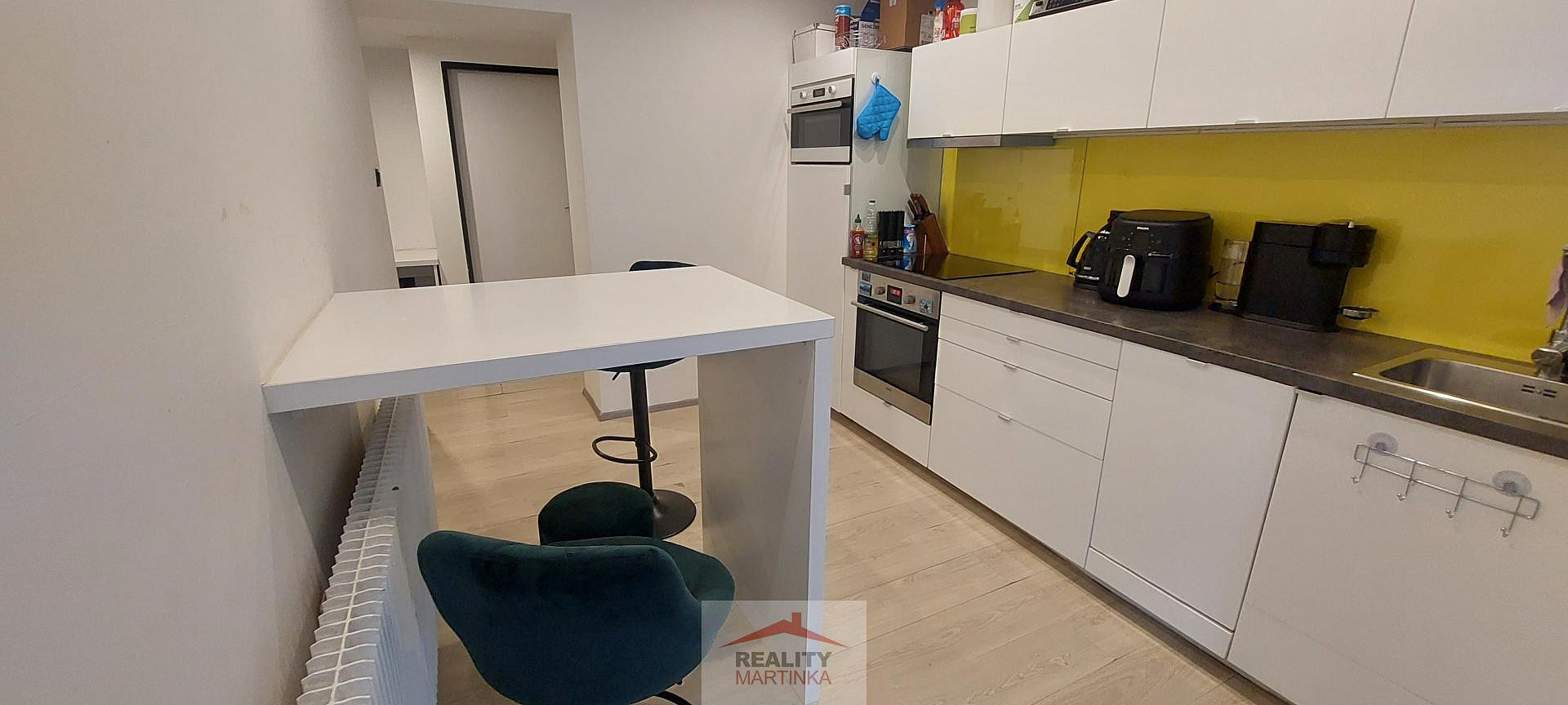 Pronájem bytu 2+kk 48 m² – fotografie 2