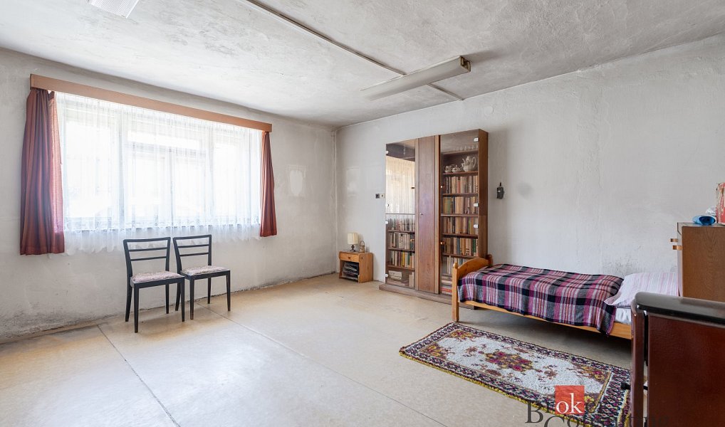 Prodej domu 250 m² s pozemkem 2 232 m², Kožušice – náhled fotky 6