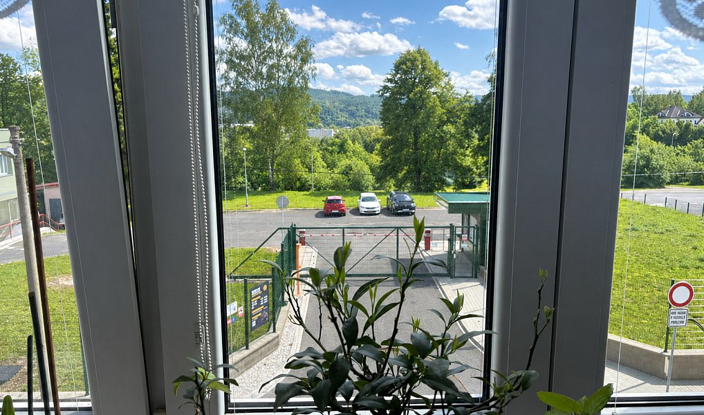 Prodej bytu 4+kk 87 m², Karlovy Vary – náhled fotky 2