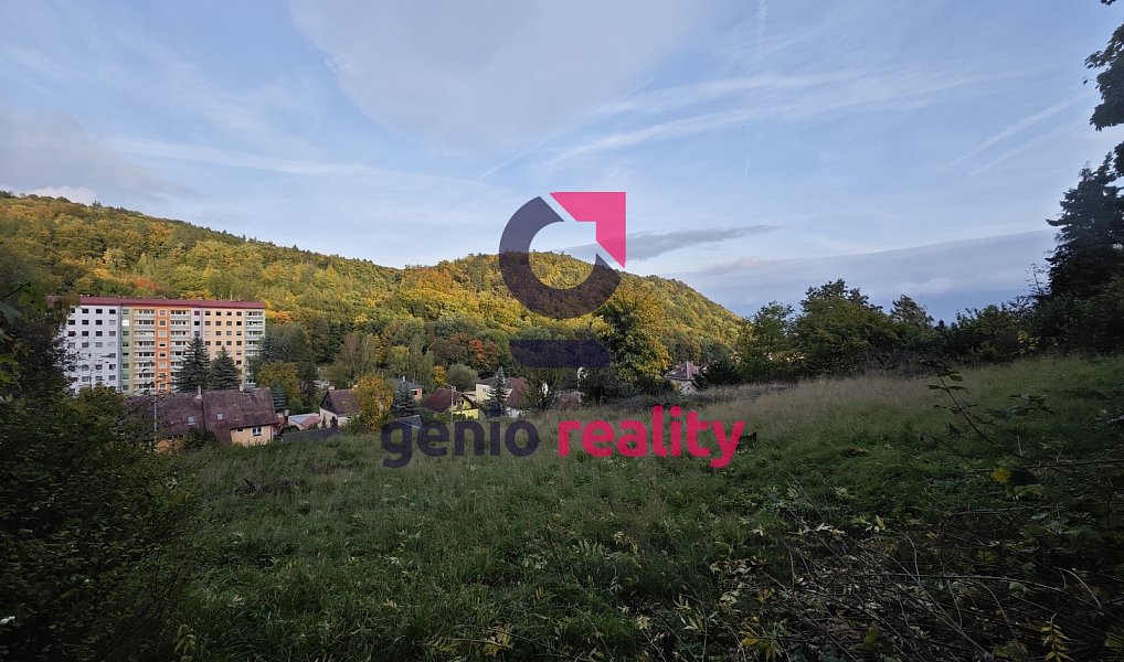 Prodej zahrady 1 207 m², Dubí – náhled fotky 6