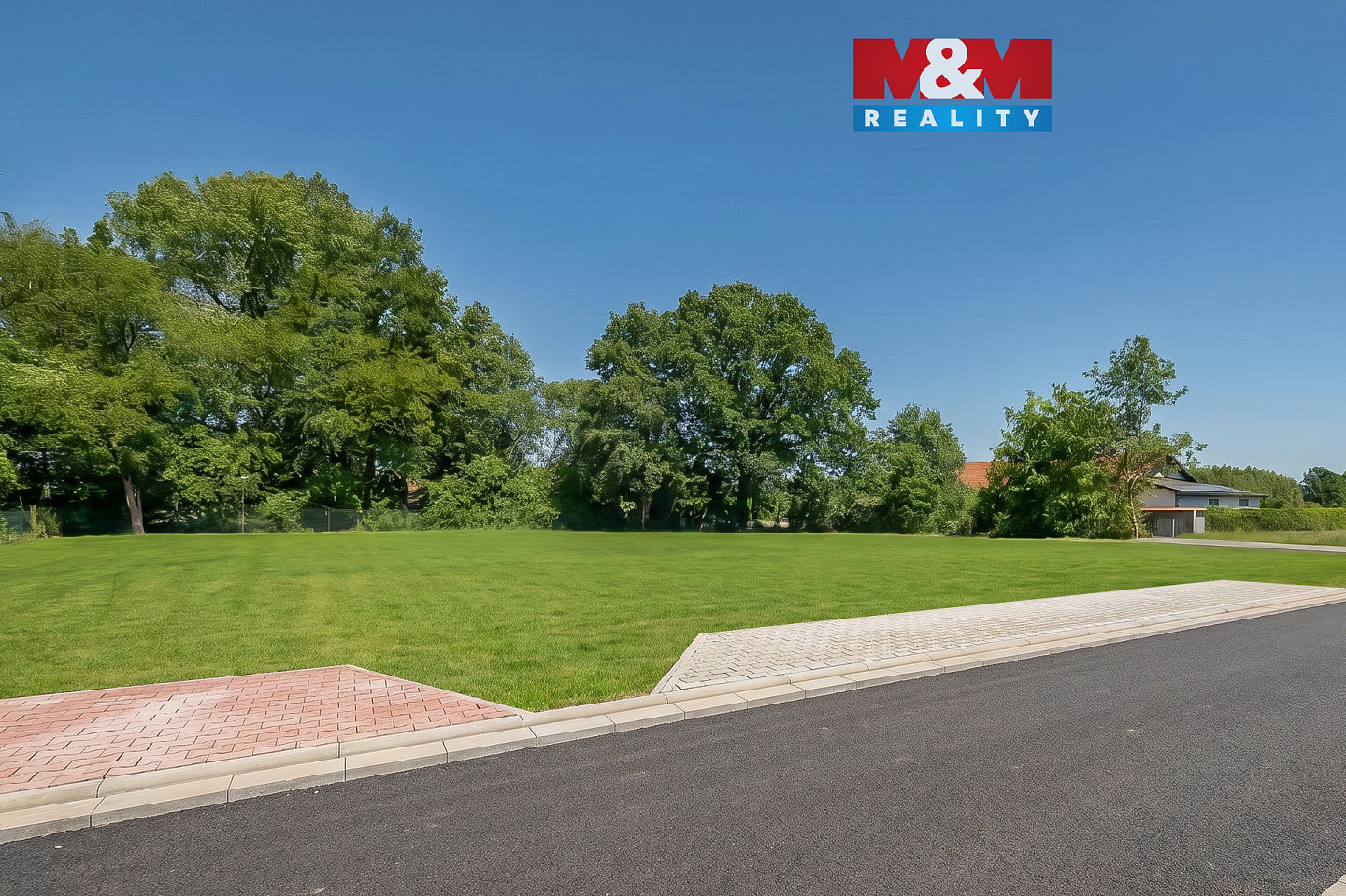 Prodej stavebního pozemku 899 m²